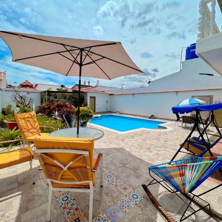 Anapoima -Liberia - Four-Bedroom House - 2