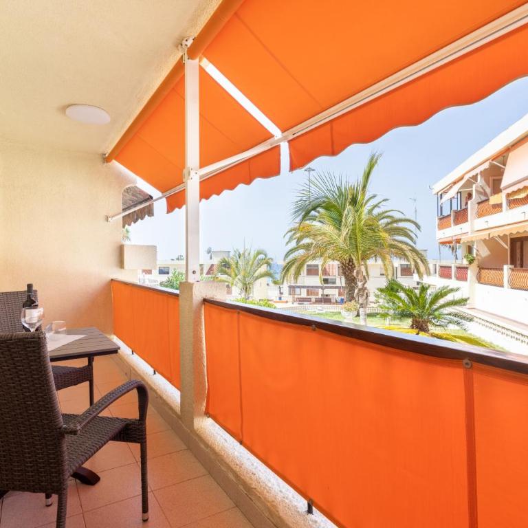 Close to Playa las Vistas with pool and parking - Apartamento con balcón - 16