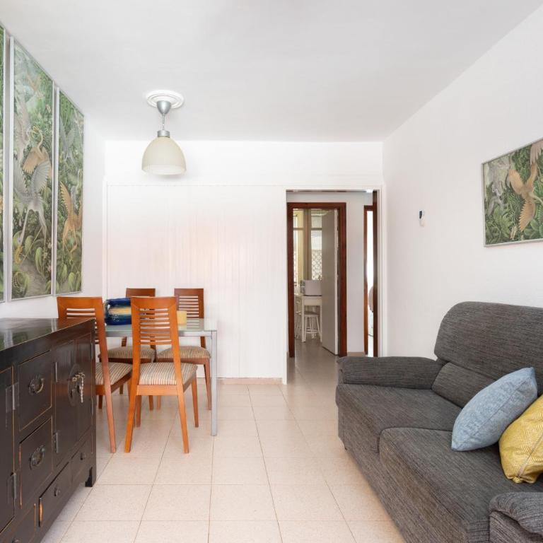 Close to Playa las Vistas with pool and parking - Apartamento con balcón - 5