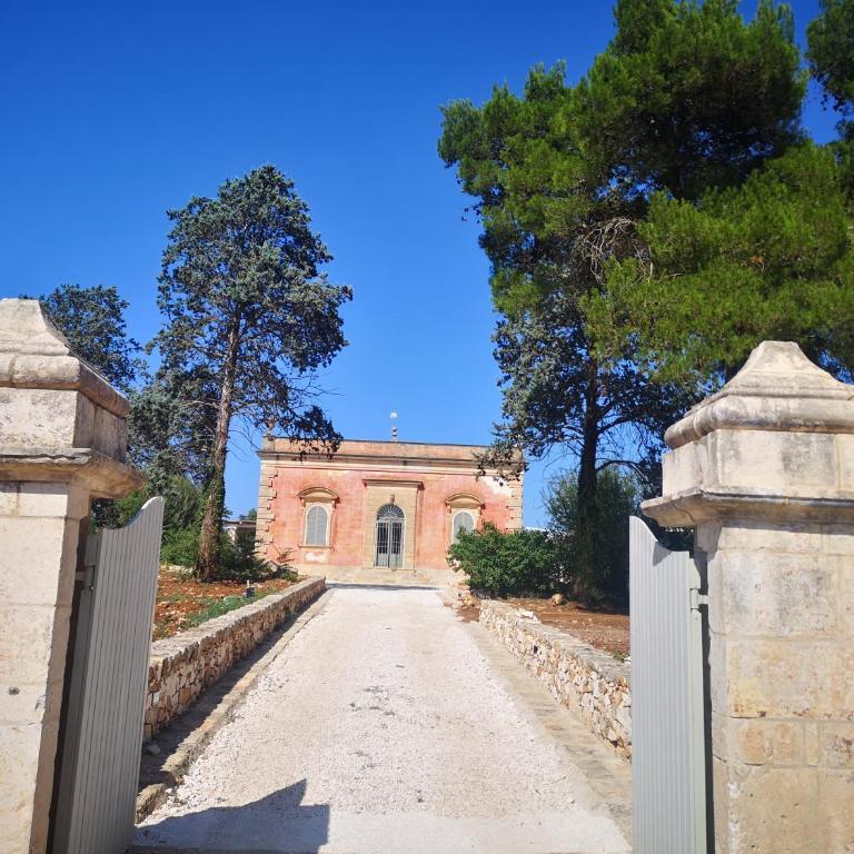 Antique Villa, Casa Rosa - 3 bed, 2 bath with pool - Casa con 3 Camere da Letto - 5