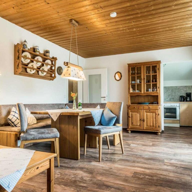 Ferienwohnanlage Oberaudorf - Classic Ferienapartment mit 2 Zimmern - D8 - 1