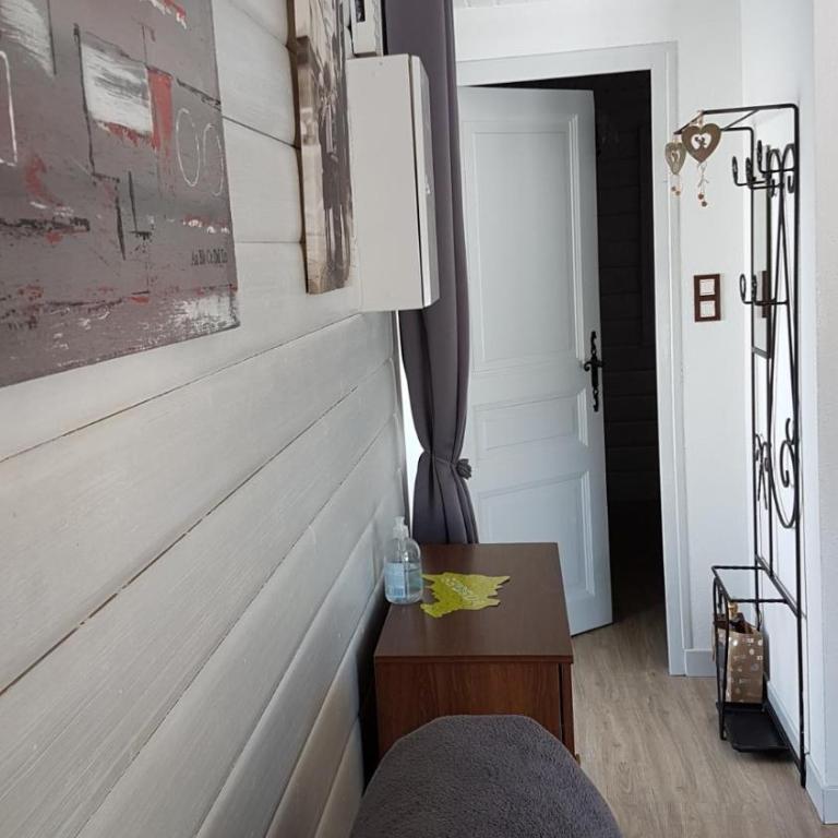 Appartement "L'HORIZON" meublé dans chalet, proche lac au calme - Appartement 1 Chambre - 4