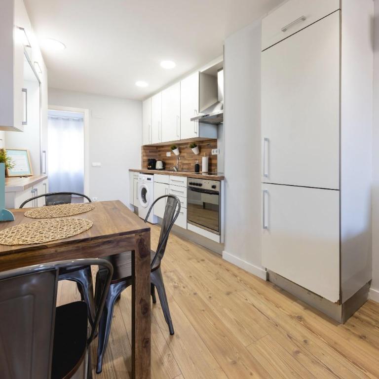 Bravissimo Eiximenis, with beautiful terrace and views - Apartamento de 1 dormitorio - 6