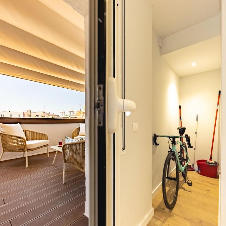 Bravissimo Eiximenis, with beautiful terrace and views - Apartamento de 1 dormitorio - 13
