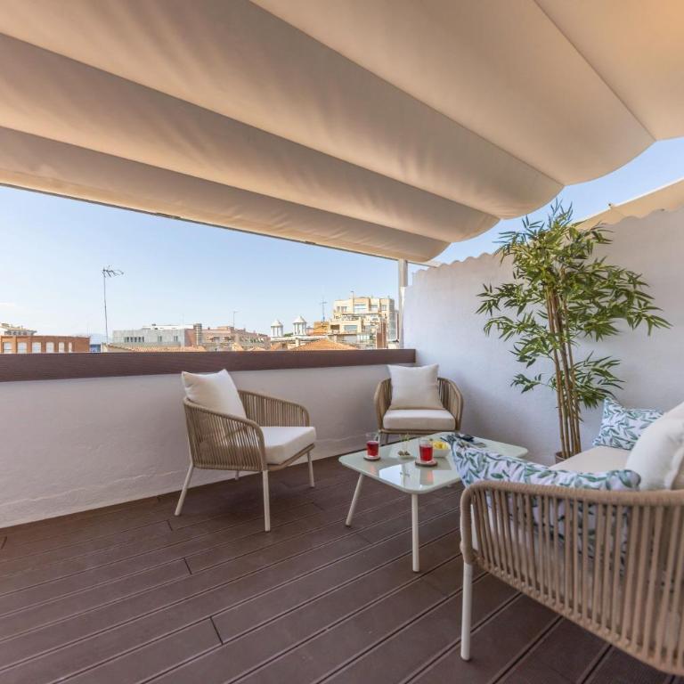 Bravissimo Eiximenis, with beautiful terrace and views - Apartamento de 1 dormitorio - 17