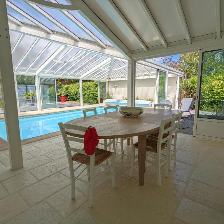 Villa 'Andercool' avec piscine utilisable en toutes saisons - Villa - 1