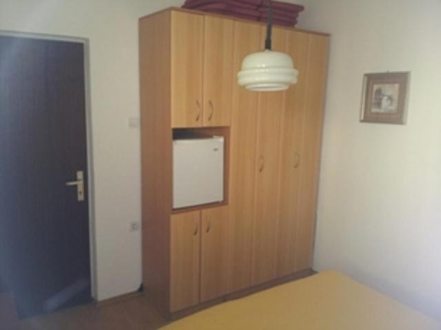 Apartmani Plima - Doppel-/Zweibettzimmer mit Bad - 6