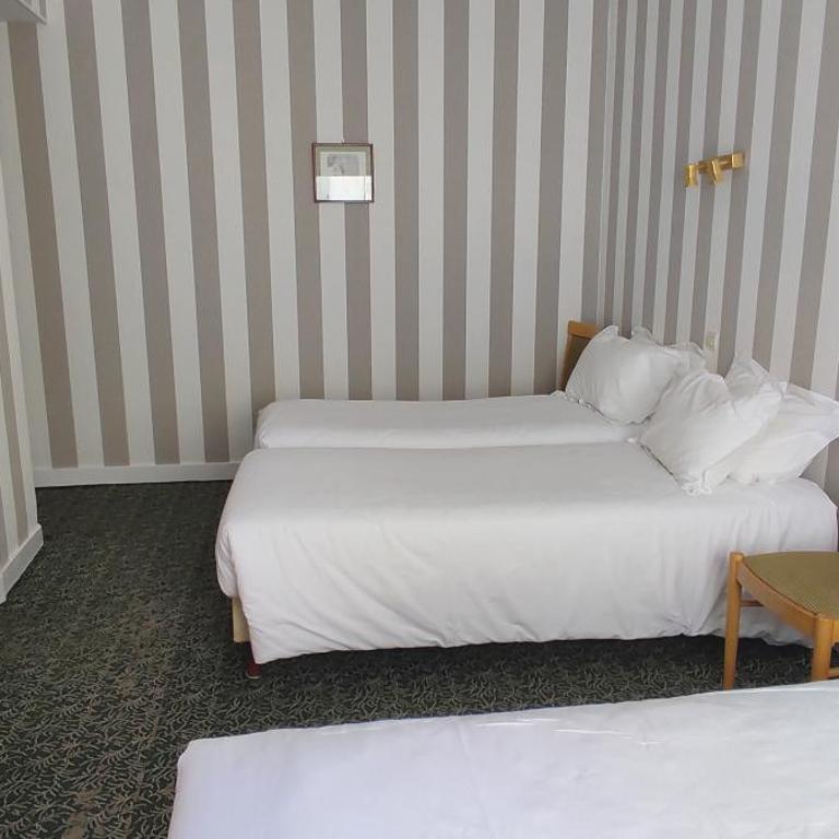 Grand Hôtel du Havre - Chambre Triple - 7
