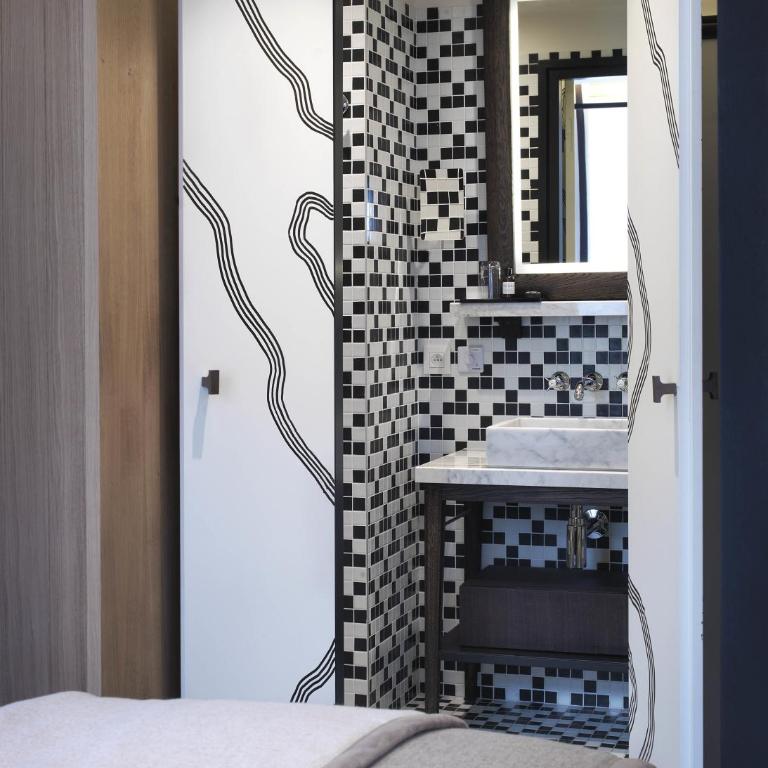 The Chess Hotel - Chambre Deluxe Double ou Lits Jumeaux - 5