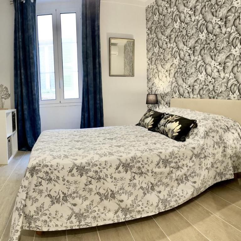 Les Remparts Antibes Location - Appartement 2 Chambres - 4