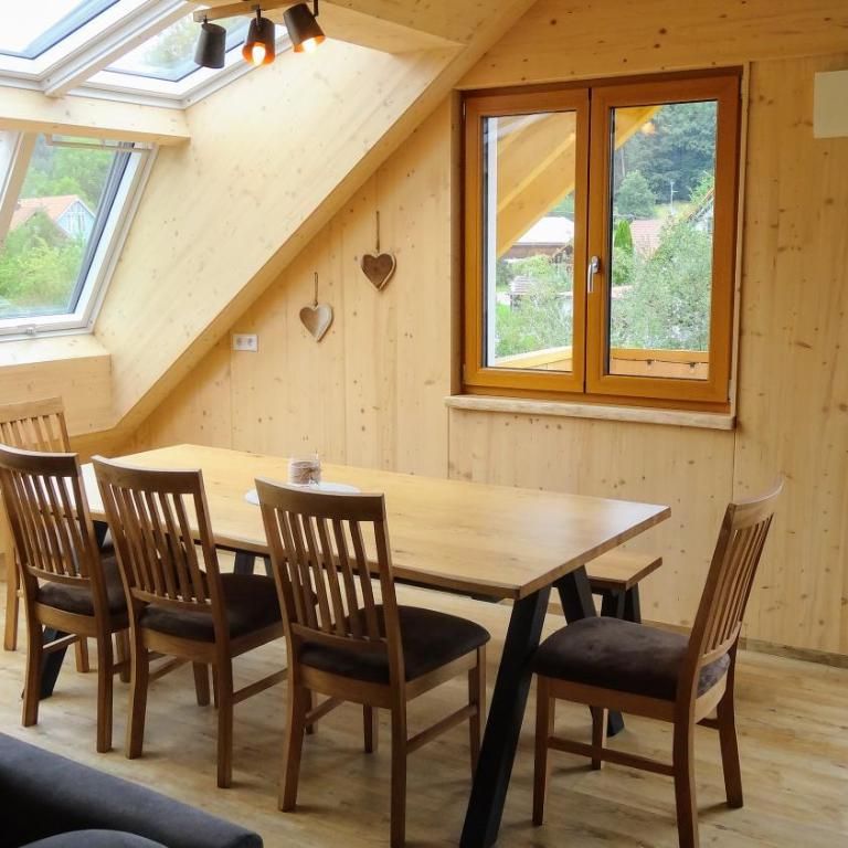 BaumKrone im Happy Allgäu - 2-stöckige Wohnung mit Wohnnetz - Three-Bedroom Apartment - 10