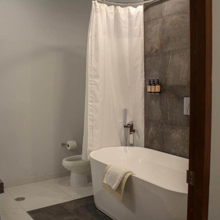 Hotel Boutique Casona de Santa Clara - Suite Junior - 6