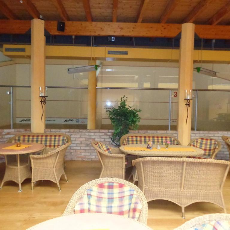 Sportpark Fischen Ferienwohnung - Apartment - auf 2 Etagen - 24