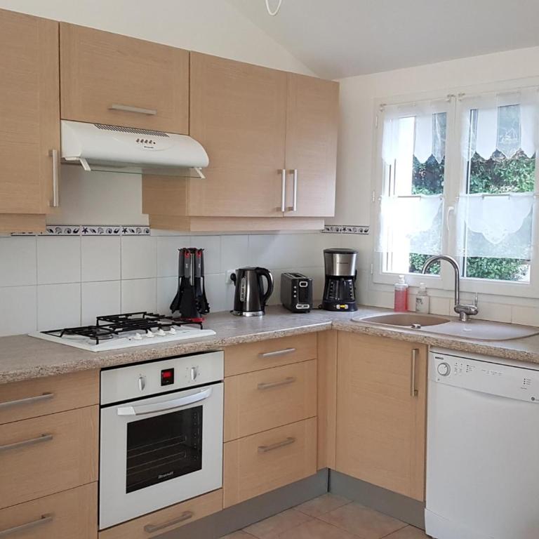 Maison élégante proche plage, forêt, avec terrasse, 3 chambres, WiFi et parkings - FR-1-22-280 - Casa Vacanze (5 Adulti) - 2