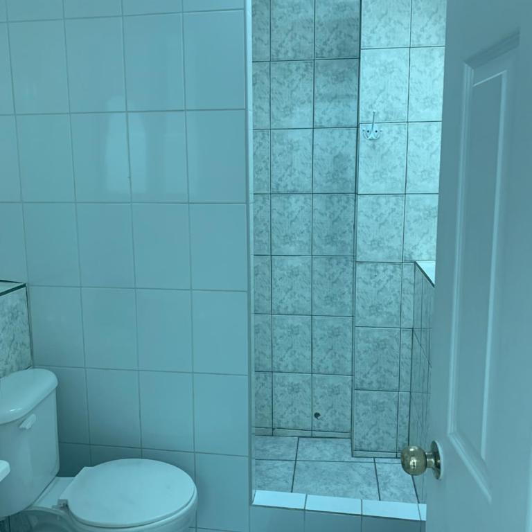 Hostal Iria - Habitación Individual con baño compartido - 12