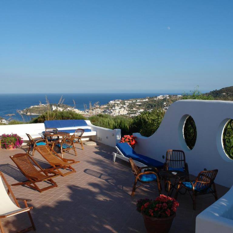 Guest House Villa Il Gabbiano - Camera Matrimoniale con Terrazza - 8