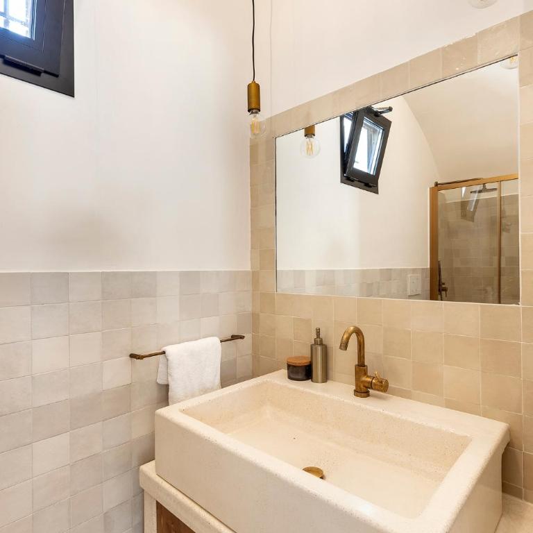 Vilaa Isa Beautiful Villa and trullo in Ostuni - Three-Bedroom Villa - 15