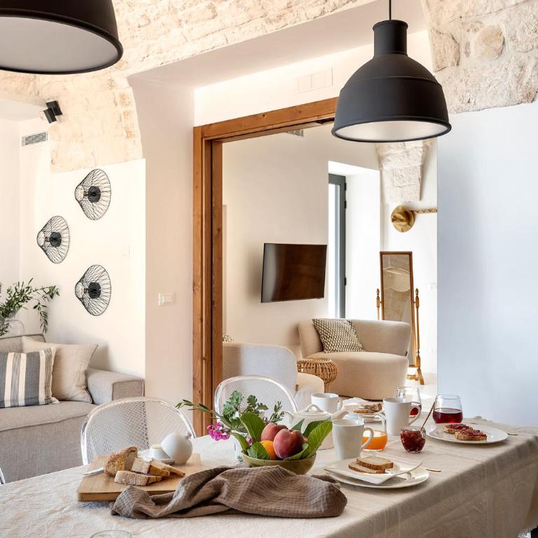 Vilaa Isa Beautiful Villa and trullo in Ostuni - Three-Bedroom Villa - 3