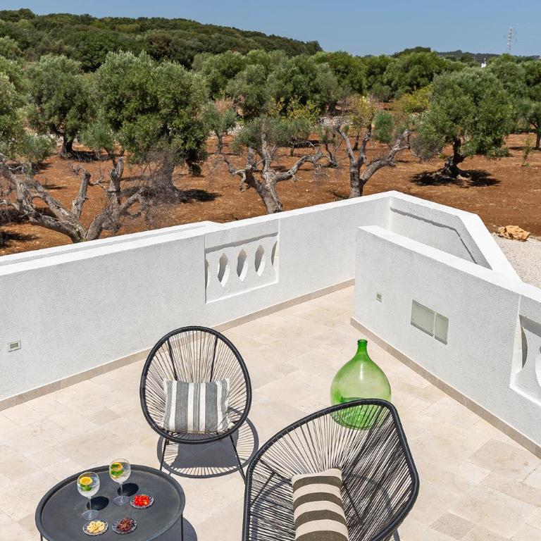 Vilaa Isa Beautiful Villa and trullo in Ostuni - Three-Bedroom Villa - 22