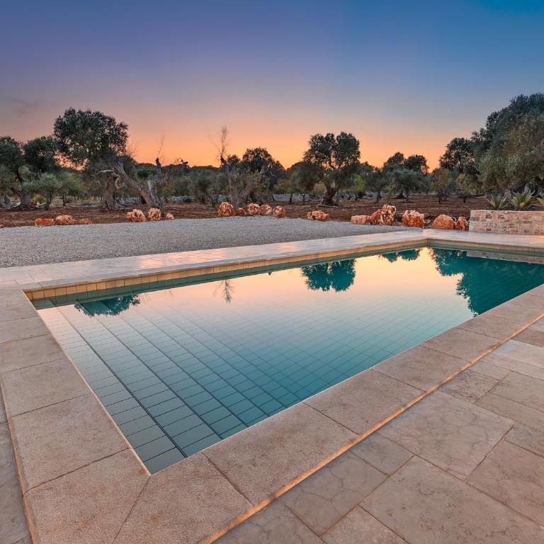 Vilaa Isa Beautiful Villa and trullo in Ostuni - Three-Bedroom Villa - 1