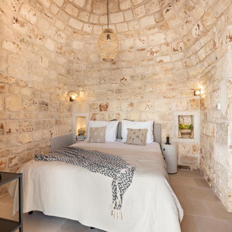 Vilaa Isa Beautiful Villa and trullo in Ostuni - Three-Bedroom Villa - 27