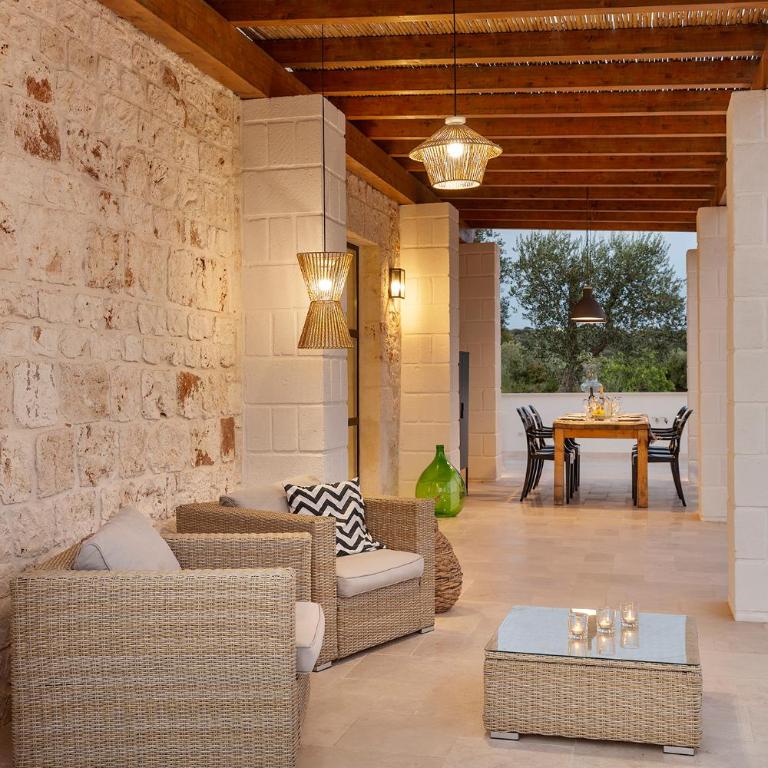 Vilaa Isa Beautiful Villa and trullo in Ostuni - Three-Bedroom Villa - 32