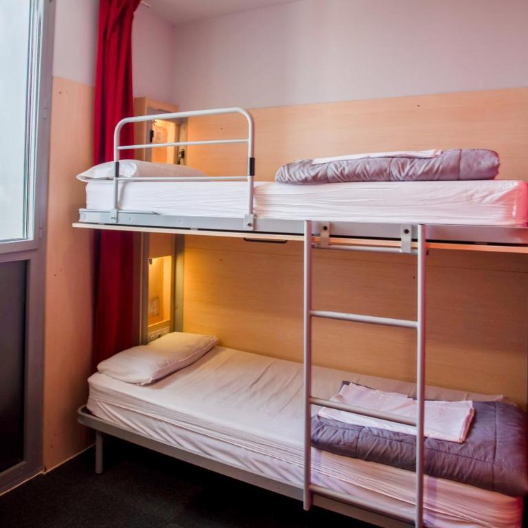 Urbany Hostel Barcelona - Single Bed in Female Dormitory Room - 4