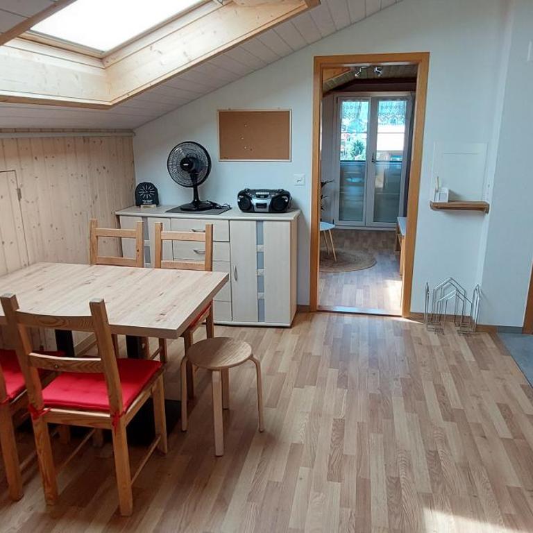 Chalet Sunnmätteli - Apartment mit 1 Schlafzimmer - 9