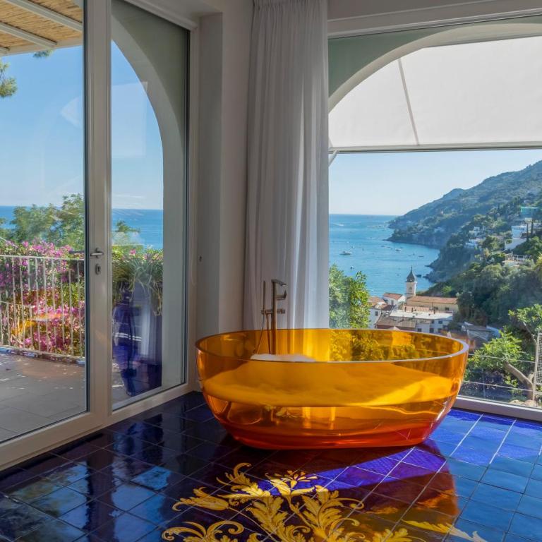 Decori Suites Amalfi Coast - Camera Quadrupla con Vista Mare - 2