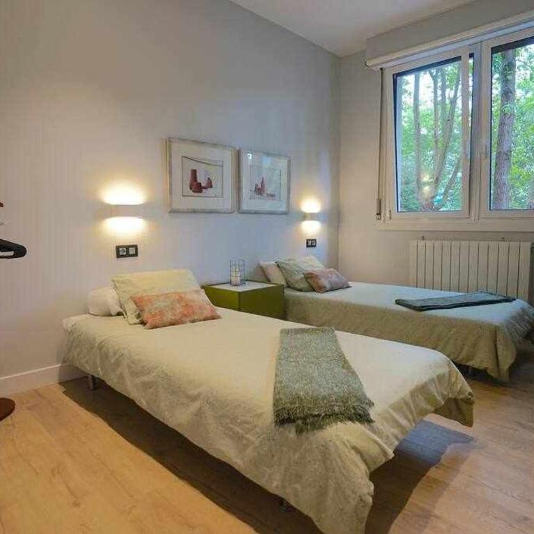 Bilbao ciudad del mundo, arte, tele-trabajo y ocio - Two-Bedroom Apartment - 37