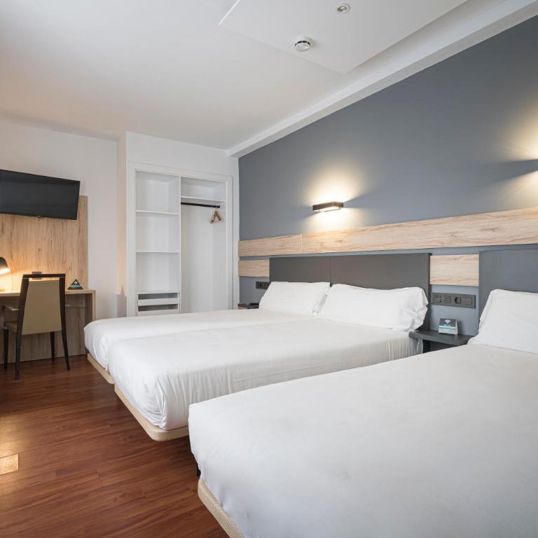 Alda Centro Gijón - Habitación Doble con cama supletoria - 6