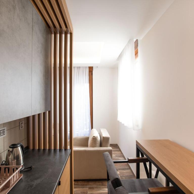 ATTIC - Studio - 5
