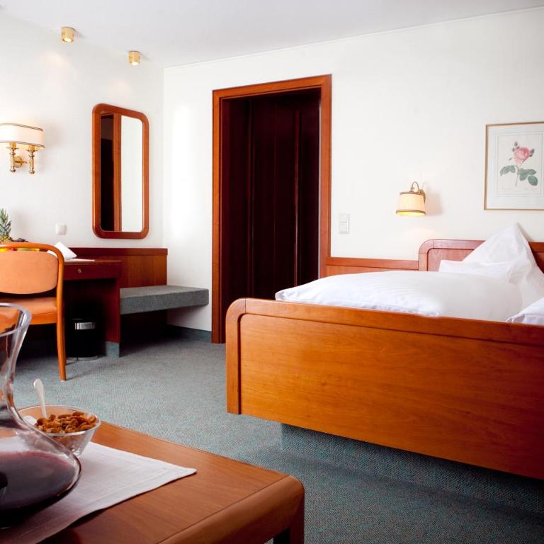 Kurhotel Roswitha - Doppelzimmer - 9