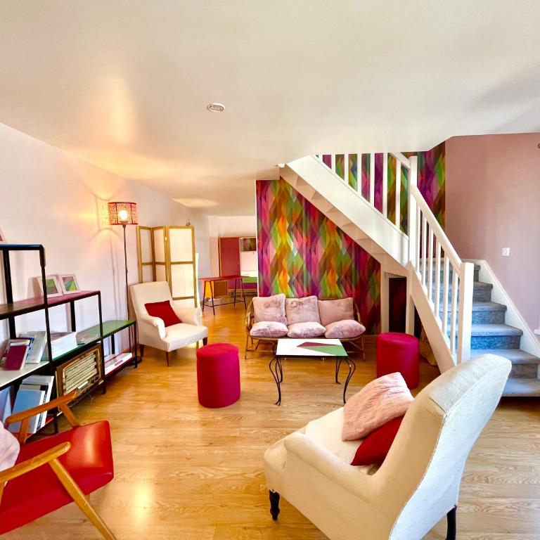 BERNARDINE - Hyper Centre Reims Parking Inclus - Three-Bedroom Apartment - 4