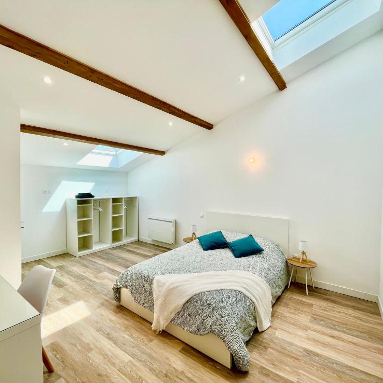 *ARENA* - duplex lumineux - One-Bedroom Apartment - 6