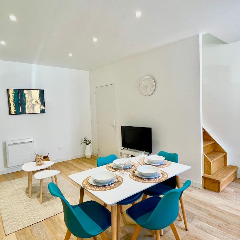 *ARENA* - duplex lumineux - One-Bedroom Apartment - 3