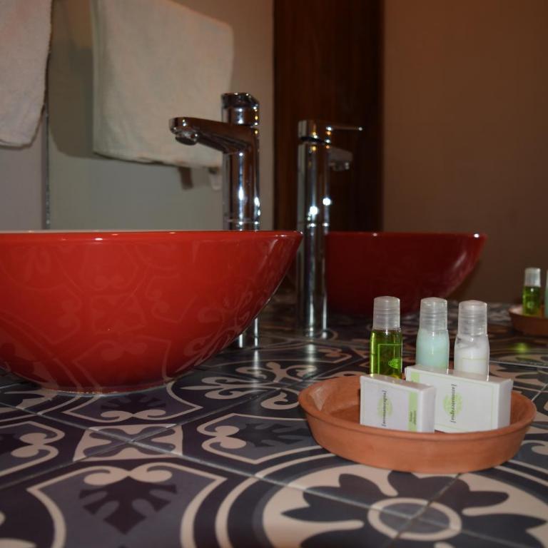 Gran Barrio - Deluxe King Room - 22