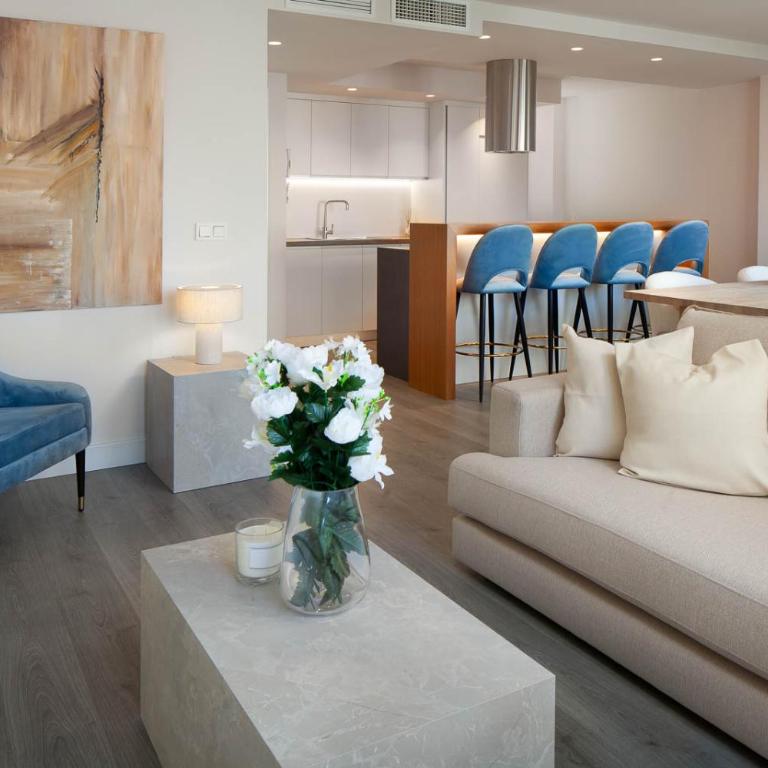 INMálaga Plaza De Las Flores - Apartamento de 2 dormitorios - 5