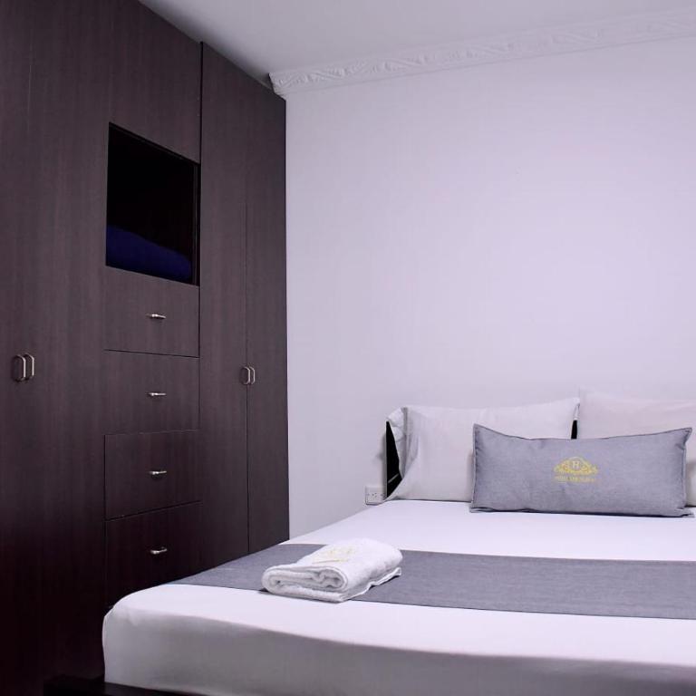 Hotel Chico Real - Estudio Estándar - 1