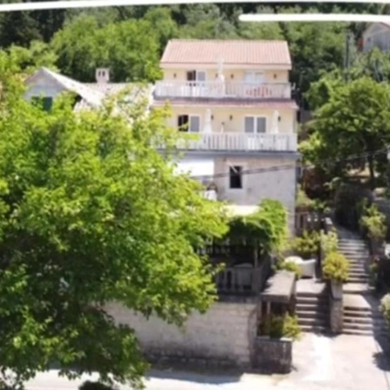 Apartment Jovan2,on the beach with free Wi-Fi - Two-Bedroom Apartment - 12