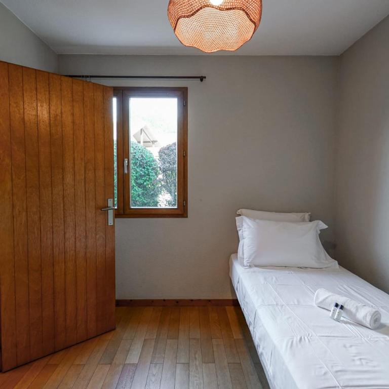 La Maryalice charmante petite maison à côté de la plage! - Maison de Vacances - 14