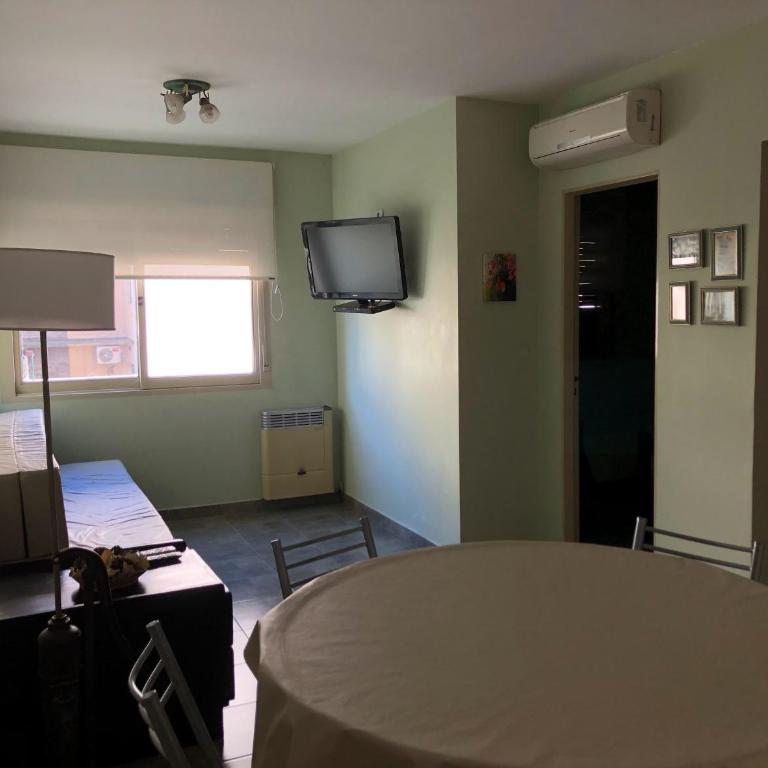 Edificio Trebol - Departamento en Carlos Paz centro - Apartamento de 1 dormitorio - 1