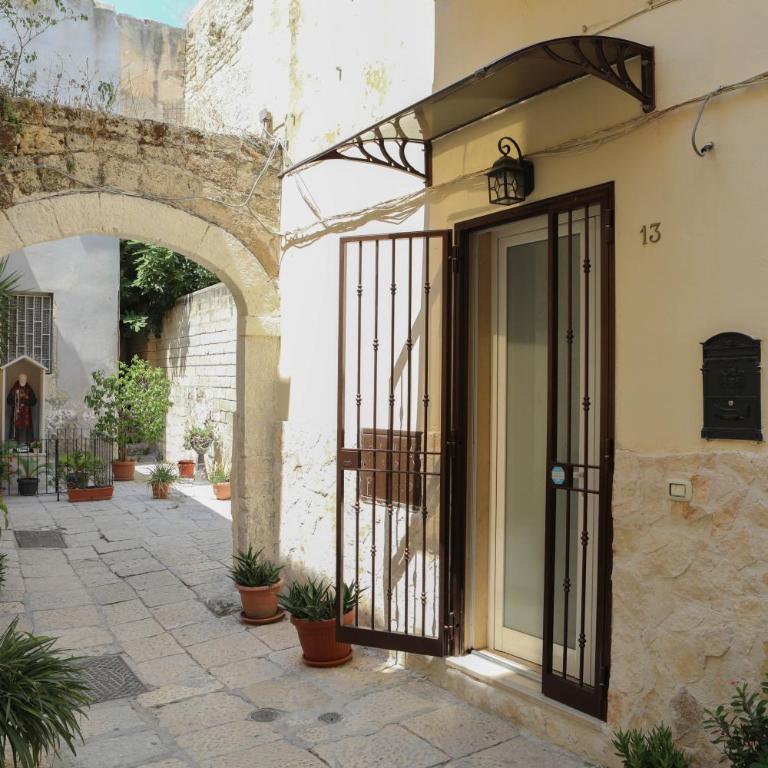 ALLA CORTE DEGLI ALBEROLUNGO - Camera Familiare con Doccia - 3