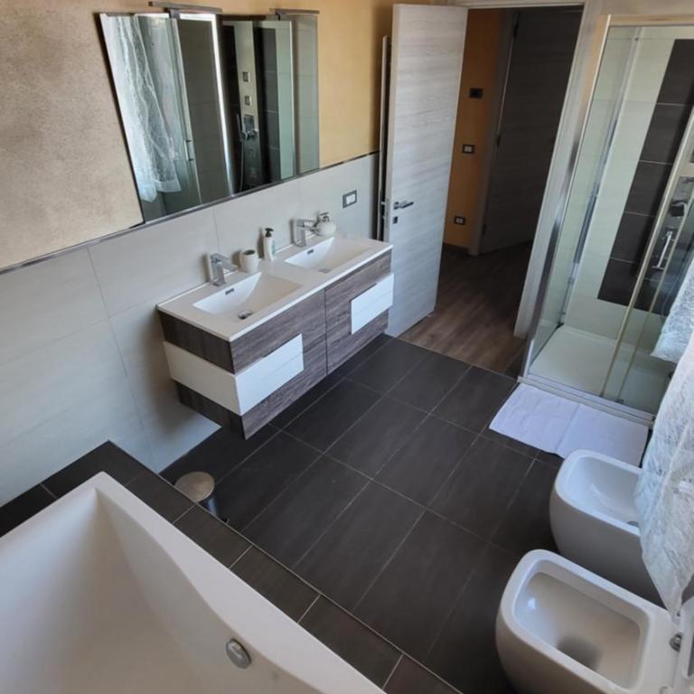 La Casa del Buonviaggio - Two-Bedroom Apartment - 29