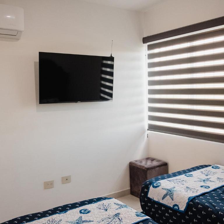 Amplio, hermoso, cómodo depa en Mazatlán - Three-Bedroom Apartment - 15