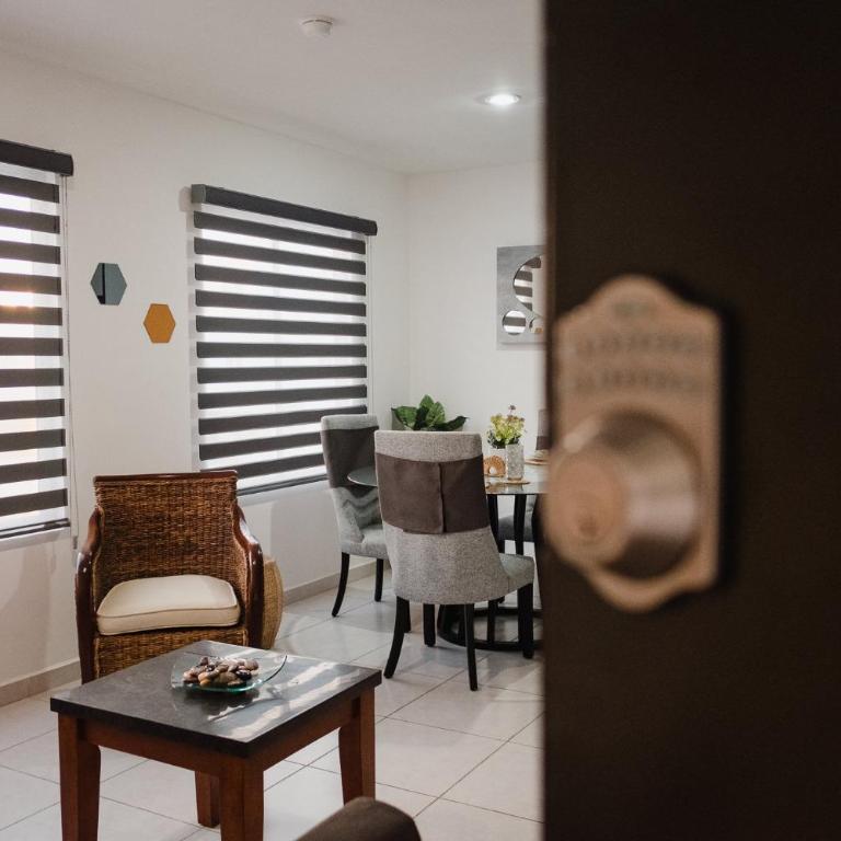 Amplio, hermoso, cómodo depa en Mazatlán - Three-Bedroom Apartment - 24