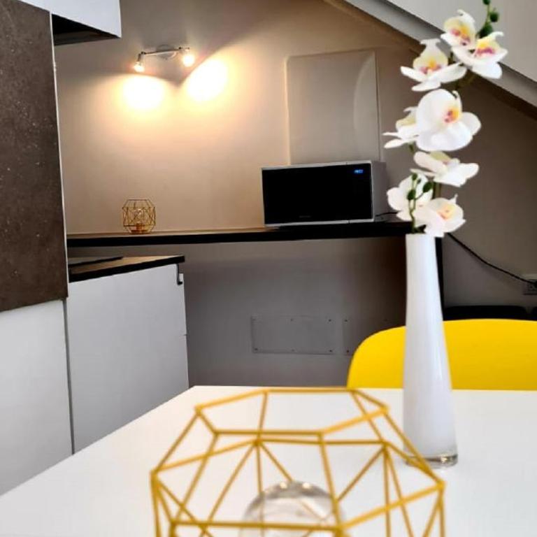 Home De Curtis - Appartamento con 3 Camere da Letto - 15