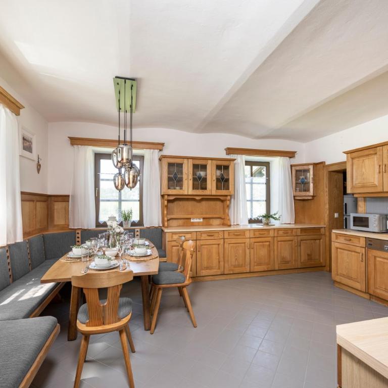 NEUHOFGUT I BoutiqueBauernhof I Echt besonders für 10 Gäste - Chalet - 2