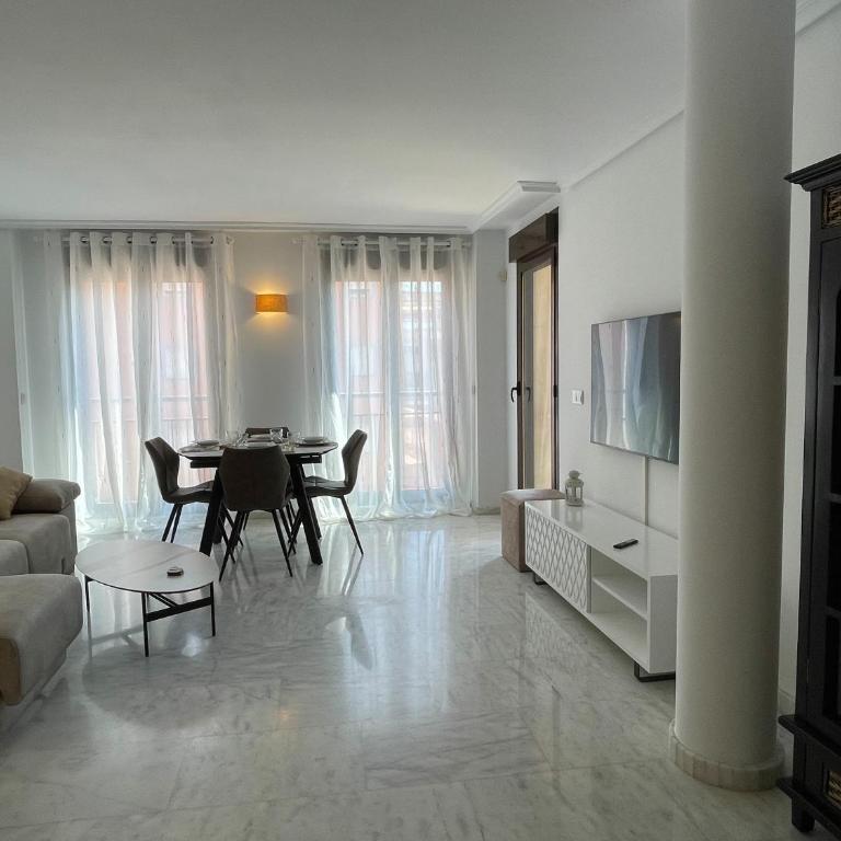 Bonito Apartamento en el Centro de Moraira - Two-Bedroom Apartment - 2