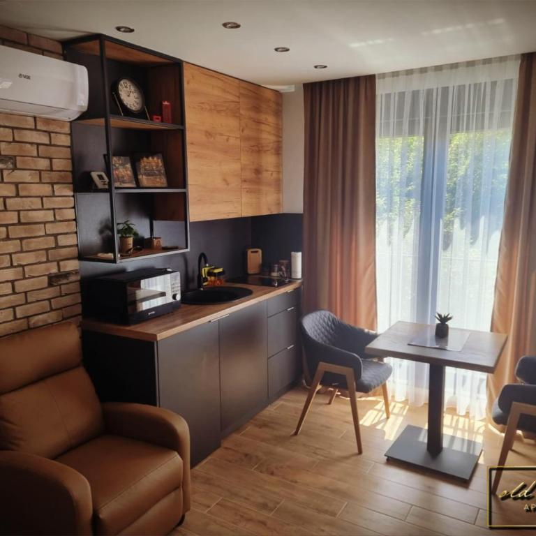 Old School Apartments - Deluks Studio - 12
